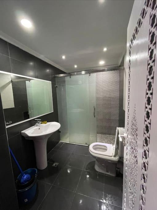 B13 Espace Confort Reunis Apparte 2 Chambres A Louer Tétouan 外观 照片